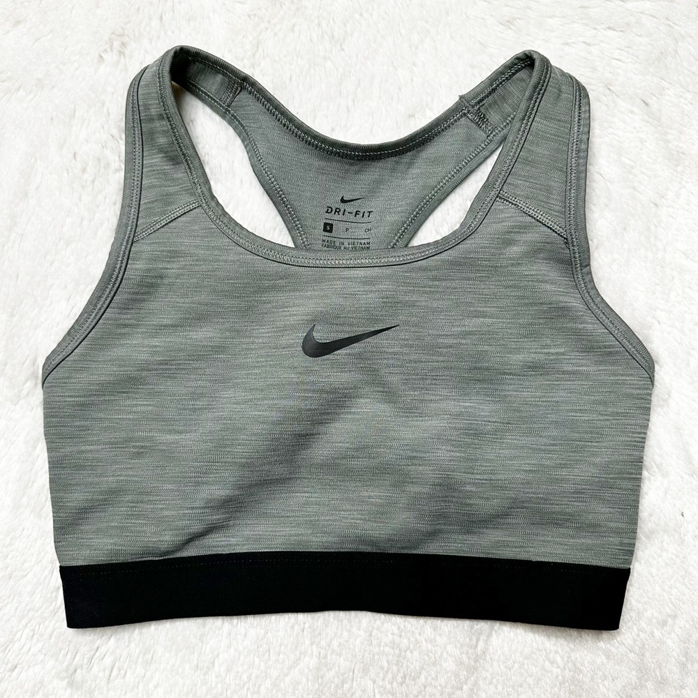 Nike Dri Fit Swoosh Racerback Training Sports Bra in Green/Grey Women’s Sz S